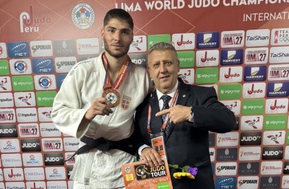 Лазар Ждрале светска бронза златног сјаја