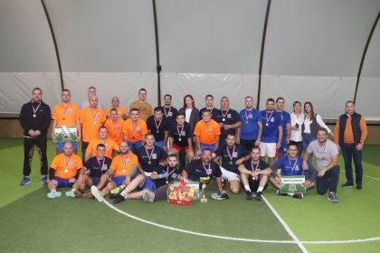 Милица Жабић уручила шампионски пехар најбољим екипама турнира у малом фудбалу