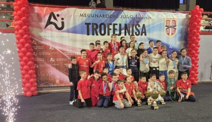 Звездин подмладак трујумфално на првом такмиачрском дану Трофеја Ниша 2026