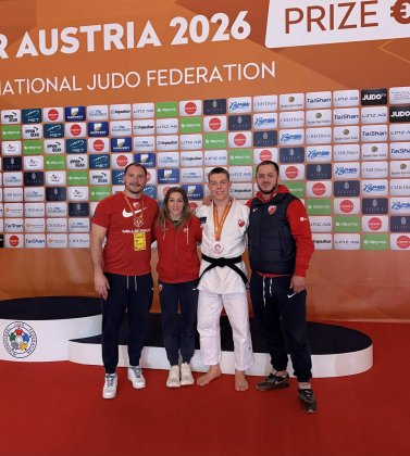 Михалјо Симин бронзани, Василије Грујичић пети на Гран прију у Аустрији