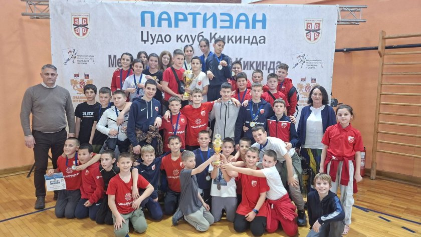 Tријумф Звездиних џудиста на Меморијалу "Драган Цигановић -Цига" у Кикинди Tријумф Звездиних џудиста на Меморијалу "Драган Цигановић -Цига" у Кикинди